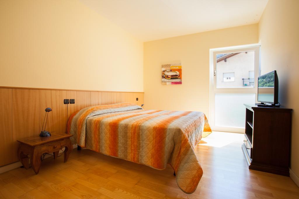 Hotel Vezzano Habitación foto